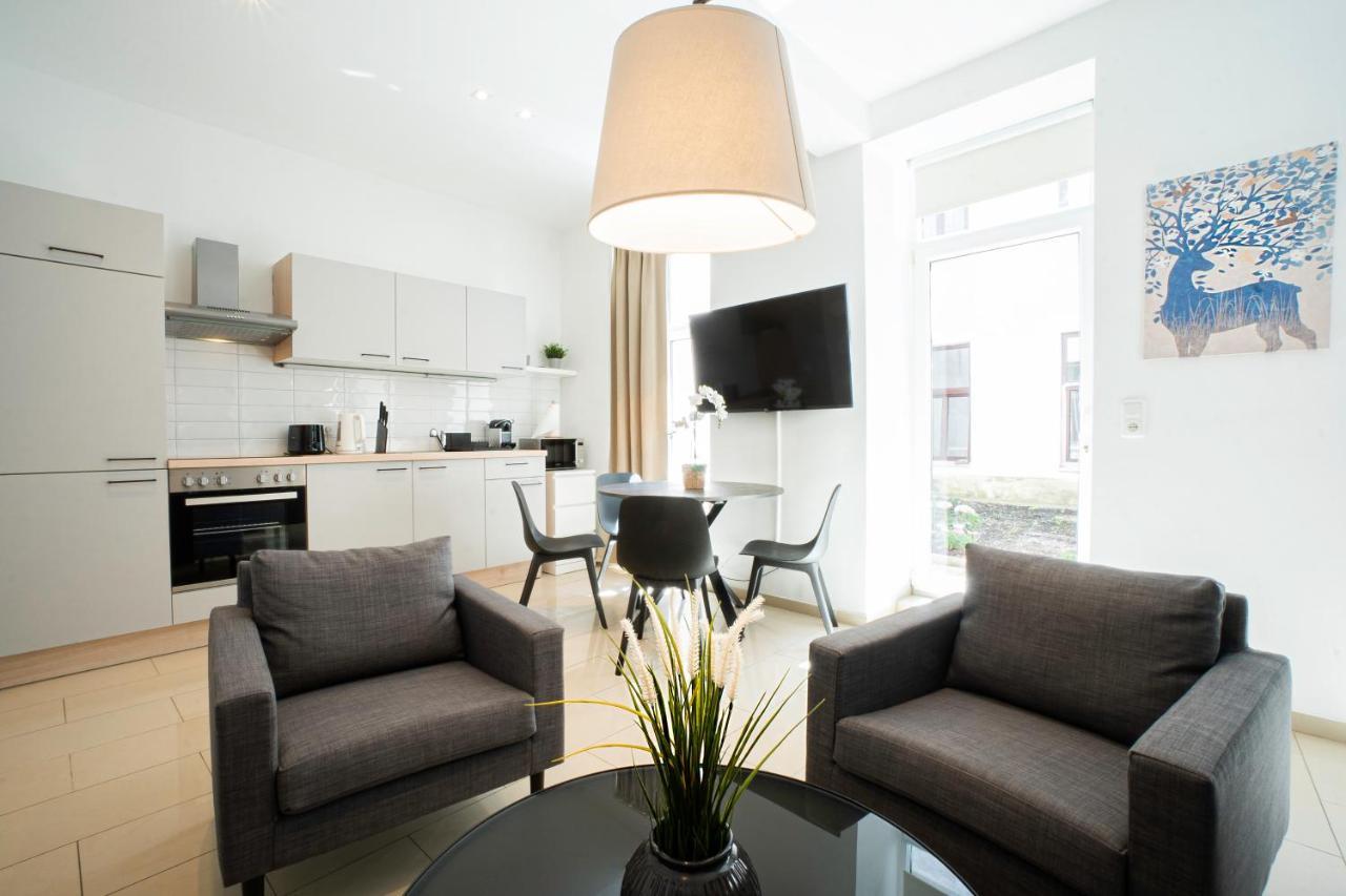 Chic Newly-Renovated Apartment Steps From Subway In Vienna'S Hernals District מראה חיצוני תמונה